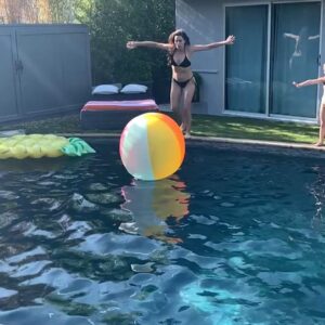 Rosa Blasi Instagram - Jumping into Fall like...literally fall.