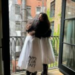 Rosalía Instagram – buenas solo quería decir q sigo viva😁