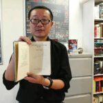 Rosamund Pike Instagram - It’s pretty much 7 years to the day that I walked into the Netflix Offices in LA and talked to Peter Friedlander about a Chinese Science Fiction trilogy called the “Three Body Problem”. It is pretty much 8 years to the day that my partner met Liu Cixin, the author of this unnervingly brilliant work and presented him with a signed first edition of Arthur C Clarke’s “Rendezvous with Rama”. So began our firm connection with these books and our quest to bring them to the screen. It has been a fantastic, bizarre and monumental journey across and between continents. Today the culmination of these efforts premieres on Netflix. Congratulations to all involved . @netflix @3bodyproblem