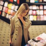 Rosamund Pike Instagram - Unveiling the latest Book Tote Club edition featuring House friend @MsPike as she ventures into the storied @HatchardsPiccadilly, one of London's oldest bookshops, with her #DiorBookTote from #DiorSS23 by @MariaGraziaChiuri. Stay tuned for the upcoming video where she shares her beloved literary treasures, from timeless classics to contemporary gems. © @MarionBerrin