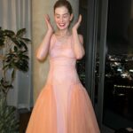 Rosamund Pike Instagram – LA DREAMING… night before the @goldenglobes . Lights of Los Angeles never fail to transfix me. A night to play in a @mollygoddard dress of dreams. We had FUN!
Styling @leithclark makeup @melaniemakeup  hair @davidebarbieri_ dress @mollygoddard jewellery @repossi shoes @jimmychoo @saltburnfilm