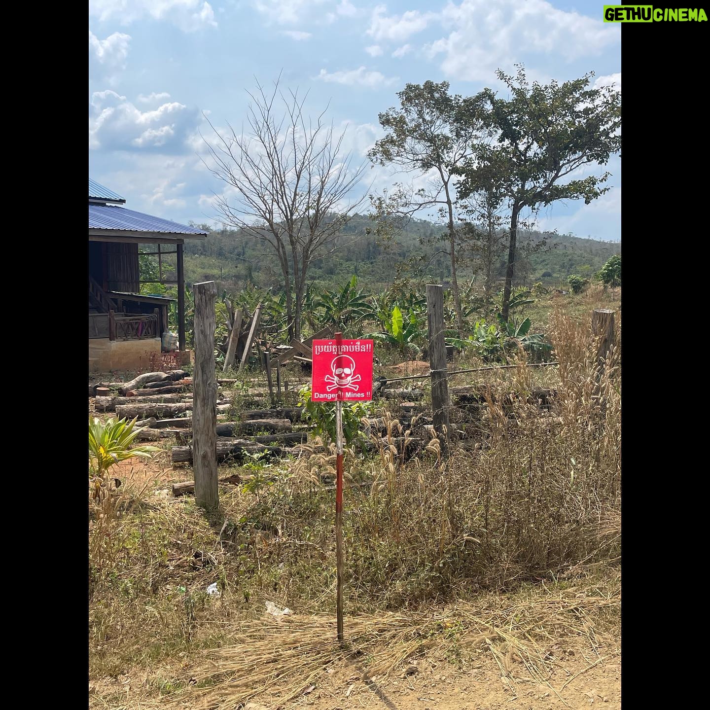 Rosamund Pike Instagram - In Battambang Province Cambodia, once again seeing with my own eyes the tireless efforts of teams of female deminers, working in swelteringly hot conditions protected by heavy, constrictive PPE, on uneven terrain. The undergrowth they have to clear to find the mines, remnants of wars over 30 years past, is dense, tangled and resistant. Many families live face to face with land still heavily contaminated with unexploded ordnance. The efforts of MAG are sensitive, expert, dedicated and inspiring. #proudambassador #landmines #cambodia