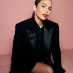 Rosanna Zanetti Instagram – @yslbeauty Night🖤✨ 
#yslbeauty #yslloveshine #makeuplook 

📸 @andresgarlujan 
💄 @boscomontesinos
styling @victorblancostudio