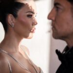 Rosanna Zanetti Instagram - David Bisbal (@davidbisbal) y Rosanna Zanetti (@rosannazanetti) han pisado por primera vez este año la alfombra roja de los Premios #Goya y además el almeriense ha sido el encargado de abrir la gala. “Me hace mucha ilusión, es una gala muy importante que reconoce y premia los trabajos más destacados del cine español. El artista y su mujer nos reciben poco antes de posar espectaculares en la alfombra roja de los premios del cine y su estilista, Víctor Blanco, nos da las claves de sus looks. LINK EN LA BIO. Por Nuria Hernández (@nuriahc) Fotos: Pablo Montilla (@pablomontilla) Maquillaje: Roberto Ramos Cabello: Jesús de Paula (@jesusdepaula) para @ghdspain Rosanna: Havana Joyeros, Marchesa y Rene Caovilla. David: Bvlgari, CORNELIANI y Louboutin. Estilismo: Víctor Blanco (@victorblancostudio) Asistente de estilismo: Jesús Ramirez