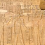 Rosanna Zanetti Instagram - Templo de Kom Ombo La luz, los detalles y el video de lo que me dice David la mayoría de las veces que me graba 🫶🏼 📸db #egipto #egipt #komombo #komombotemple