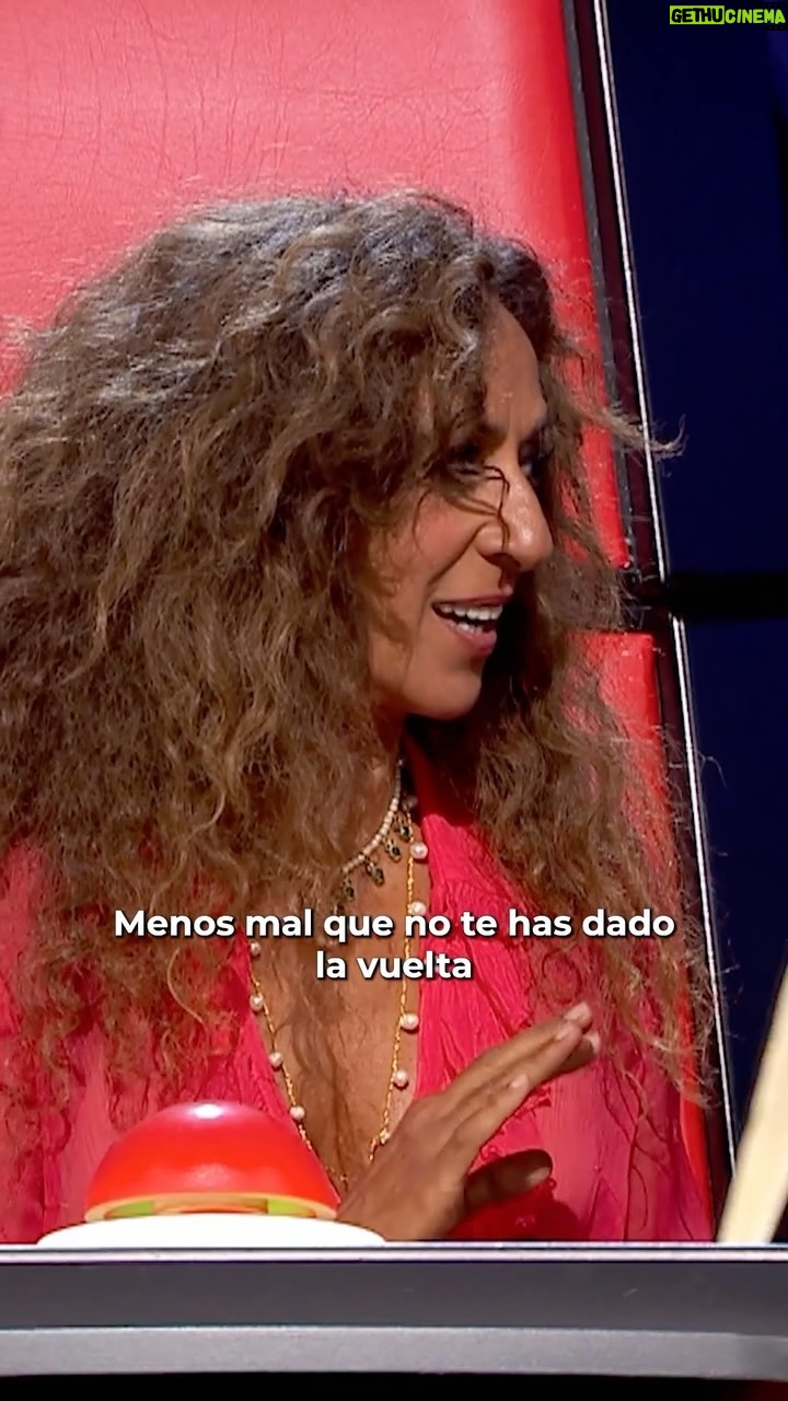 Rosario Flores Instagram - La carilla de #DavidBisbal. 🥺 ¡Nos morimos de amor con ellos! ❤️ #LaVozKids #Rosario