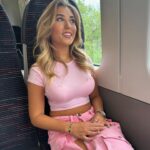 Rosie McClelland Instagram - Amazing event for #WICKEDMovie 💕 Watch my full Vlog on youtube now (link in my bio) @universalpicturesuk