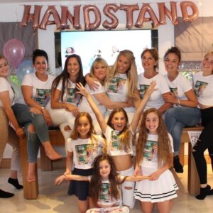 Rosie McClelland Instagram - Happy International Woman’s Day! I am so lucky to have so many amazing woman in my life always by my side, love you all so much 🤍 #family #friends #internationalwomensday