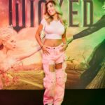 Rosie McClelland Instagram - Already obsessed, go check out the trailer guys, it’s out globally today! Thank you @universalpicturesuk for having me 💕 #WickedMovie