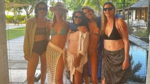 Rotem Sela Instagram - Maldives 2023 with my sisters 💕
#קרייתיות_לנצח 🩵🩵🩵
@adi.el_rom 
@gili_shuster 
@moranbra31 
@meyjewelry