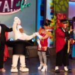 Roxana Castellanos Instagram - Muchachada :La Deyanira está de fiesta !! Cuéntamelo ya al Fin cumple 7 años y les hemos preparado un programa especial !!! Así que dejen de andar de metiches y váyanse a @canalestrellas en punto de las 1030 am arrancamos este sábado de puro agradecimiento , risas y diversión !! Y tendremos Los TUVASOS edición especial de aniversario !! Gracias a ustedes por hacernos el programa consentido de los sábados por la mañna !!! Feliz día Muchachada !!!!! @deyanirarubiofficial 📸 @ncanun