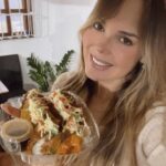 Roxana Díaz Instagram - Hoy nuestra cena fue en casa y pedimos sushi 🍣 Pedimos a @tenshi.sushi que tiene delivery y a toda caracas... también tienen restaurante 🤩 . Muy bueno! Recomendado💯 . @tenshi.sushi . #sushi #delicious #delivery #restaurant