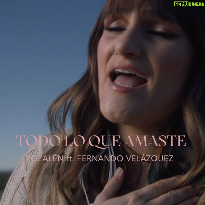 Rozalén - 10.8K Likes - Que tu energía siga bailando con tanta belleza.
Honraré mi vida. 💕
Ojalá os sirva también a vosotrxs…
GRACIAS por acompañarme en todos mis procesos.
#TodoLoQueAmaste #NuevoSingle #Rozalén
https://rozalen.lnk.to/TodoLoQueAmaste