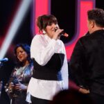 Rozalén Instagram - Esta Navidad tuvimos @beatrizromerols y yo el honor de ser invitadas al fiestón que montó el querido @carlosvives 💃🏻♥️ No puede ser más generoso conmigo… y todo su equipo! Qué nivelón de músicos por favor 😱 Estoy súper agradecida 🙏 Lo que más me gusta de este vídeo es que se nota que estamos disfrutones disfrutones. Que sepáis que en el disco que viene hay muchos cariñitos a Colombia… 🫢🤫🫠 Uuuuhhhhhhhhhhhhh #Rozalén #CarlosVives #Colombia