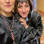 Rozalén Instagram - La ROMPIDA de L’Alcora 💞😭 Esto hay que vivirlo. Aún me vibra fuerte el pecho. Qué honor que nos hagáis partícipes de una tradición tan emocionante… En julio os devolveremos todo este Amor 🥺🙏 #Rompida #Tambor #SemanaSanta #Tradición
