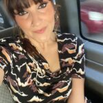 Rozalén Instagram - Tantos momentos mágicos en tan pocos segundos… 💞 Gracias a todo el equipo de Colombia y México, a Sony Music, a todos los medios, a los clubes de fans de los diferentes países 🥺🙏 Hasta vinisteis a recibirme al aeropuerto a las 4 de la mañana!!! Lo vuestro no tiene nombre… Me habeis dado fuerza para todo lo que me viene. MUCHÍSIMAS GRACIAS!!!!!!! 🌹 #Rozalén #ElAbrazo #Colombia #México