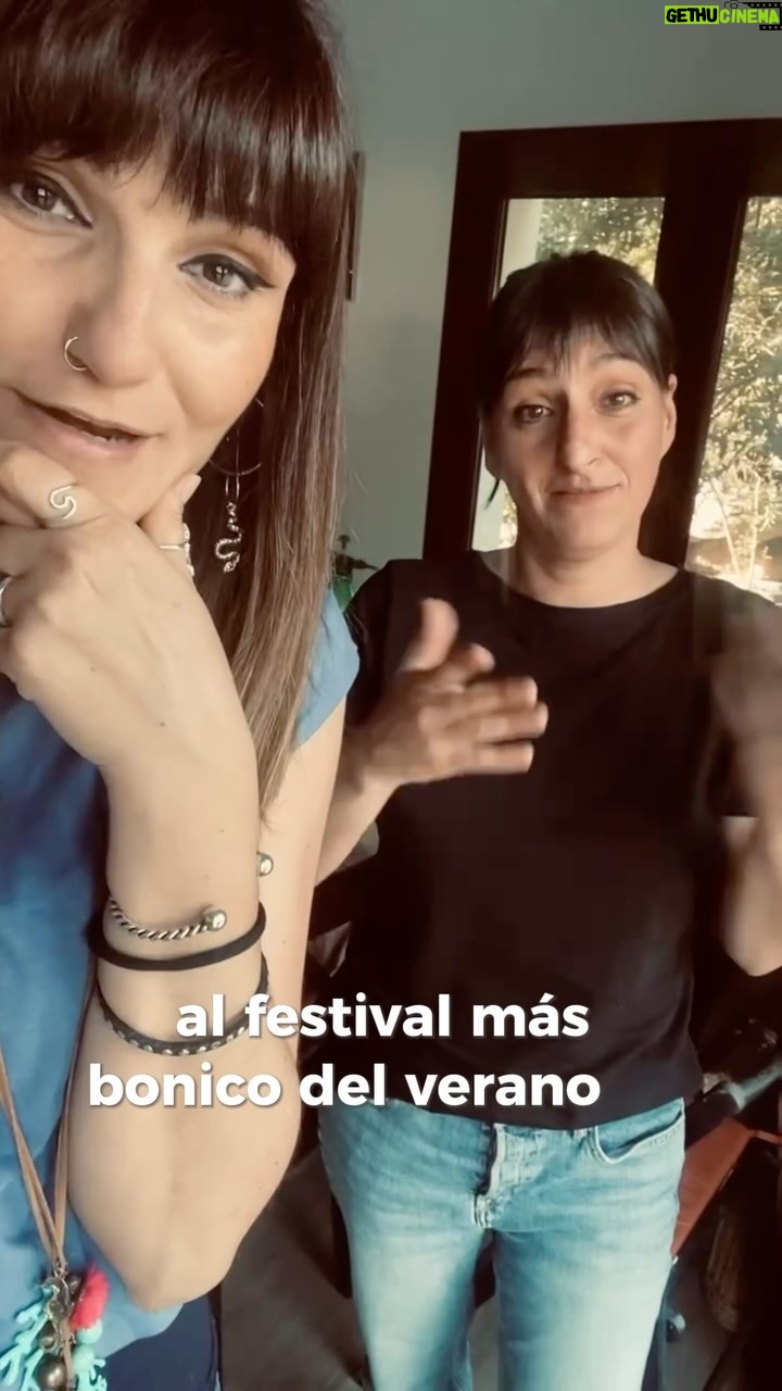 Rozalén Instagram - 🎉¡La que estamos montando este año en Leturalma...! Vamos a tener de todo: conciertos, rondas, actividades para toda la familia, talleres y muchas mejoras en nuestras zonas de descanso, para que estéis más a gusto que en brazos 🥰😎 Además del sorpresón que va a ser el artista sorpresa del jueves... ¡Vais a alucinar, prometido! 😏 🎟️¡No será que no os hemos avisado! Aún estáis a tiempo de conseguir vuestro abono y vuestras entradas de día en www.leturalma.es/entradas #leturalma #letur #sierradelsegura #albacete #festival #verano #rozalen