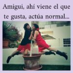 Rozalén Instagram - Pero bueno!!!! 🤣🙌 Que ayer fue el cumpleaños de la Amigui @beatrizromerols y la cuenta @80_veces_con_rozalen se curró este vídeo con el que no me he podido reír más 🤣🤣🤣 TE QUIERO HERMANITA DE OTRAS VIDAS!!!!!! ❤️❤️❤️❤️❤️❤️❤️❤️❤️❤️❤️❤️