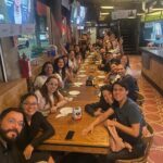 Rozalén Instagram - Ayer regresé a España después de estos dos días fugaces en Bogotá y otros dos días en Ciudad de México. (Estas son las únicas fotos que he hecho 🤣. Estaba pendiente de vivírmelo todo) Tengo mucho que mostrar para compartir y dar las gracias por todos los mimos que recibo cada vez que estoy por allí… 🥺 Mañana comienzo la promoción del nuevo disco aquí, en mi país y estoy con más pánico que nunca. Ea. Voy pa’atrás. Ojalá todo salga bien y yo sea capaz de expresar todo lo que esconde “El Abrazo” ❤️ #ElAbrazo #Rozalén