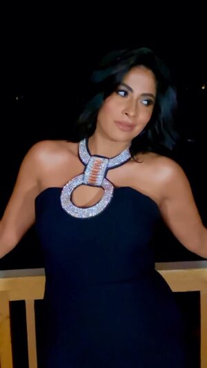 Ruby Instagram - Happy New Year 🎉❤️ 
Styled by: @lobna82 
#ruby #elgouna #gouna #nye #2022 #happynewyear2022 #روبى