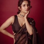 Ruhani Sharma Instagram - 🍩 . . . . 📸 @puchi.photography MUA @makeuphairbyrahul Saree @raw_mango Jewellery @the_jewel_gallery Styling @manogna_gollapudi Assisted by @sai_mad_max1