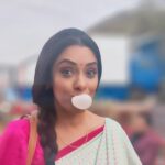 Rupali Ganguly Instagram - Happy Bubble 🫧🤩? Captions please 🙌🏻🌹 #bubble #anupamaa #rupaliganguly #grateful #blessed #jaimatadi #jaimahakal