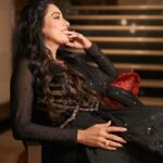 Rupali Ganguly Instagram – Colour me 🐈‍⬛ 🖤

Thank you to everyone who has given me, Anupamaa, so much love 🫶🏻🙏🏻
Blessed 🙏🏻🌹

@realbollywoodhungama

outfit archanakochharofficial 
Styled by @hitendrakapopara 
HMU @shivkumar2655 @stylistsony