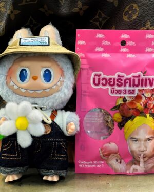 Rusameekae Fagerlund Instagram - ”ลูกสาโทบอก บ๊วย3รส บ๊วยดำ มะขาม3รส และ มะขามบ๊วย ที่ขายใน @7.eleventhailand ของพ่อ แข อร่อยมากครับ ชอบสีไหนกันบ้างครับ“
#วิถีคิงคอง