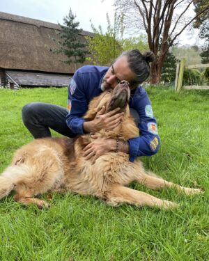 Russell Brand Instagram - Bear hugs

#love
