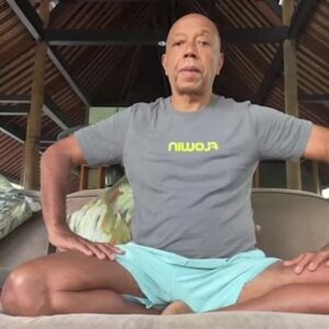 Russell Simmons Instagram - Whats a gift if u are not sharing  give what u are receiving❤️