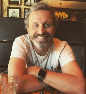 Ruth Connell Instagram - To the other great Dad in my life @robenedict who leads with kindness and understanding first as a parent - 
 - I love you ❤️