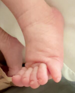 Ruth Connell Instagram - 4 weeks old today…. 
The most ecstatic moment of my life was hearing Margaret Vivian Benedict’s healthy cry upon delivery….
01.12.24
In love. Much longed for. 
Thank you @robenedict I love you, Calvin and Audrey, to all our friends and family - near and far - and to all the lovely people on here who have been so supportive ❤️