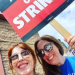 Ruth Connell Instagram - With @schwartzapproved we marched our wee legs off #wgastrong 💙