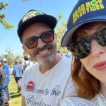 Ruth Connell Instagram - Friends who strike together…. @robenedict @jacktruffaut @dionnegipson #wgastrong @sagaftra ❤️