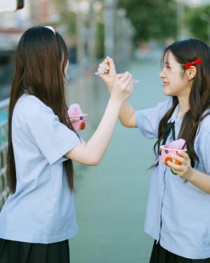 Rutricha Phapakithi Instagram - after school🏫🍧🐺🎀🌙
#23point5