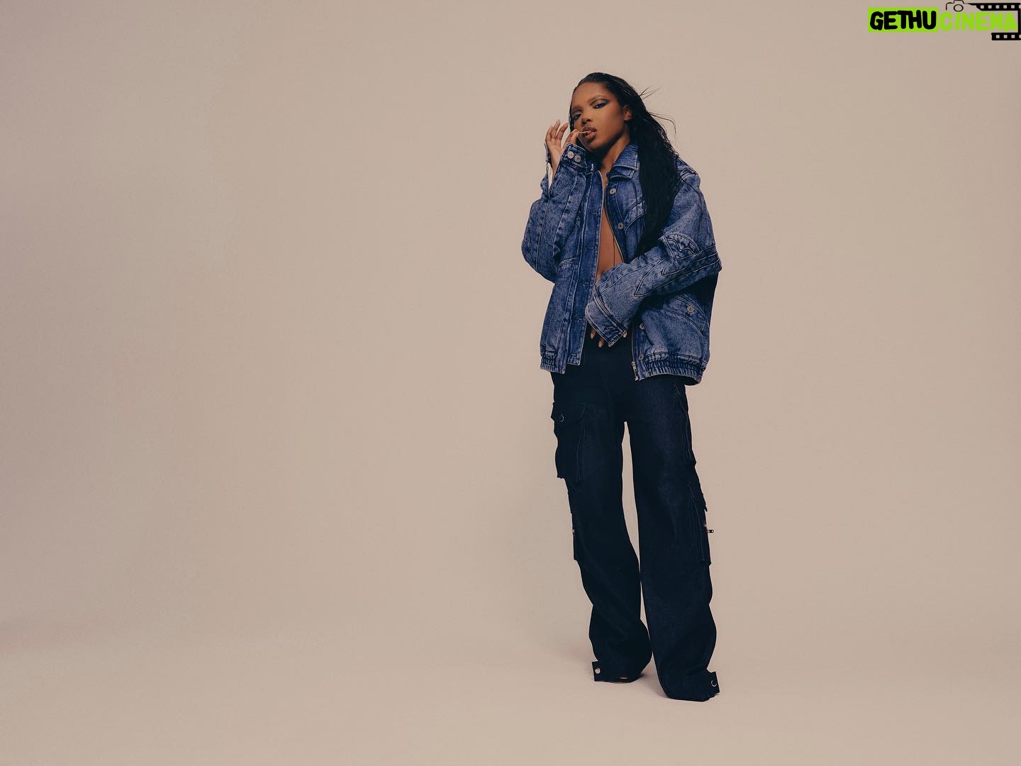 Ryan Destiny Instagram - lie like that is out this friday….