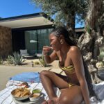 Ryan Destiny Instagram - wasn’t gonna, but it’s the last of it 🐯