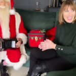 Rylan Clark Instagram - When Santa came to visit Linda ❤️ thank you @spacenk xxx