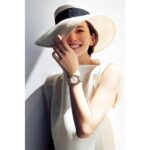 Ryoko Yonekura Instagram - 『Precious』7月号でお世話になりました！ スーパー憧れのオーデマピゲさんのロイヤルオーク⌚️を身に付ける機会が！ 私は背も高い方ですし ロイヤルオークのようなしっかり主張してる時計が大好きです。 フェイスのカラーによって質感やイメージが全然変わるので、撮影中始終幸せ気分でした(*^^*) Thank you "Precious" July issue! I had the opportunity to wear my dream watch - Audemars Piguet Royal Oak ⌚️! Being as tall as I am, I love watches with a strong statement such as Royal Oak. I was in a happy mood throughout the photo shoot, with face colors changing the texture and image of the watch (*^^*) @precious.jp @audemarspiguet #precious #Audemarspiguet #ロイヤルオーク