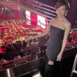 Ryoko Yonekura Instagram - 2019年以来ぶりにグラミー賞を鑑賞してきました！今輝くアーティスト達の集結にやはりただものではないエネルギーを感じてきました^_^ 感謝です。 ⁡ I have seen the Grammy Awards. It's an honor to be at this stadium since 2019 @recordingacademy @adeam #mikimoto #chanel #grammyawards