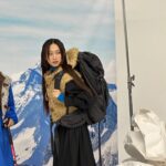 Ryu Hye-young Instagram - 이얍! 🌬️