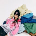 Ryu Hye-young Instagram - 👯‍♂️🦖🌲🥽🎒❄️ With @ramirani668 더그린컵 @thegreencup.official