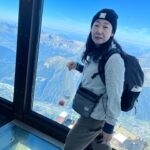 Ryu Hye-young Instagram - 에귀 디 미디🏔️ #tvn #텐트밖은유럽