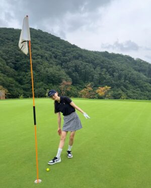 Ryu Hye-young Instagram - 갈무리 🤭
