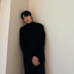 Ryu Jun-yeol Instagram - 🖤