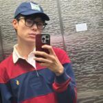 Ryu Jun-yeol Instagram - The sun rises on monday
