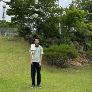 Ryu Jun-yeol Instagram - Just not all at the same time.