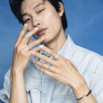 Ryu Jun-yeol Instagram - 엄마 사랑해 (내 인스타 보고 있지요? 😍😉) #TiffanyAndCo #TiffanyMothersDay #LoveYouMom #HappyMothersDay #TiffanyPartner #티파니앤코