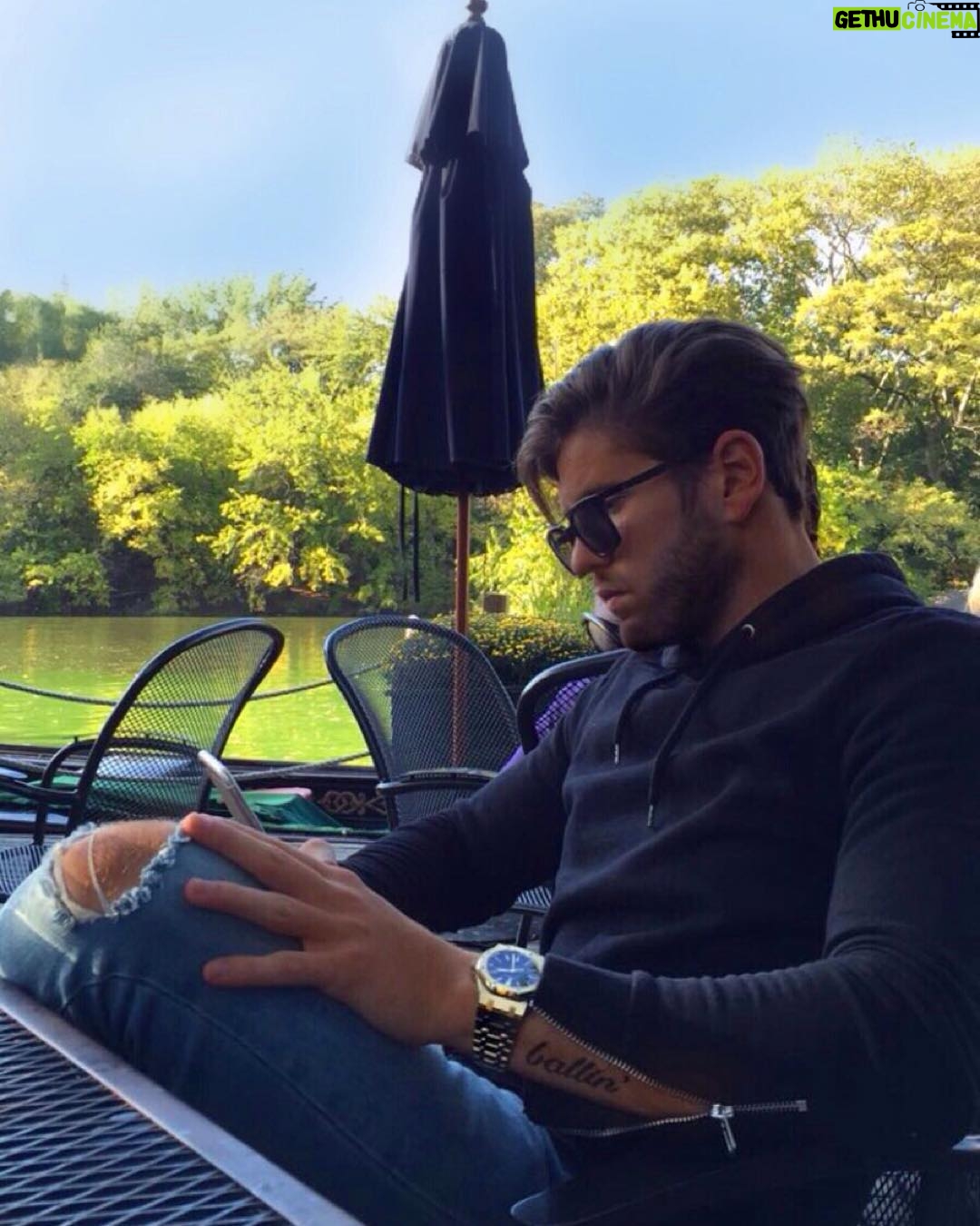 Sébastien Dubois Instagram - #manhattan #centralpark #relaxing #NYC #✈️🗽🇺🇸