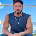 Sébastien Dubois Instagram - Hollywood beach c’est ma plage préférée à Miami je vous conseille de venir, j’ai aussi beaucoup de projet immobilier ici. D’ailleurs sur mon application j’aimerais que de nouveaux influenceurs émergent et que tout le monde puisse avoir la chance de devenir influenceur sans forcément faire de la télé! Je vais mettre un bon algorithme pour mettre ça en place vous en pensez quoi?